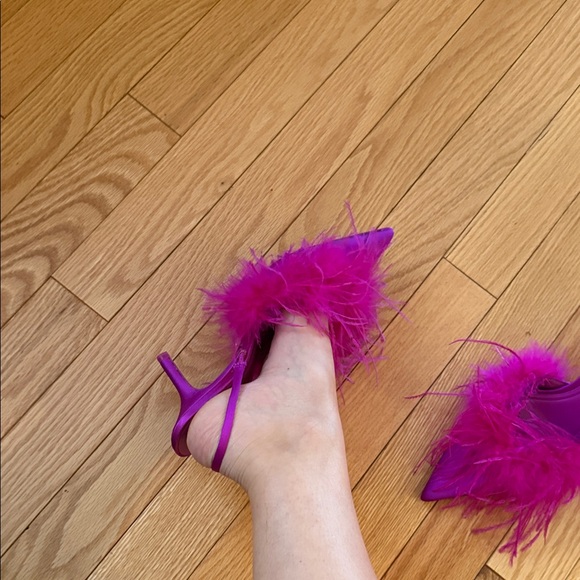 Zara Pink Feathered Heels - Picture 4 of 5
